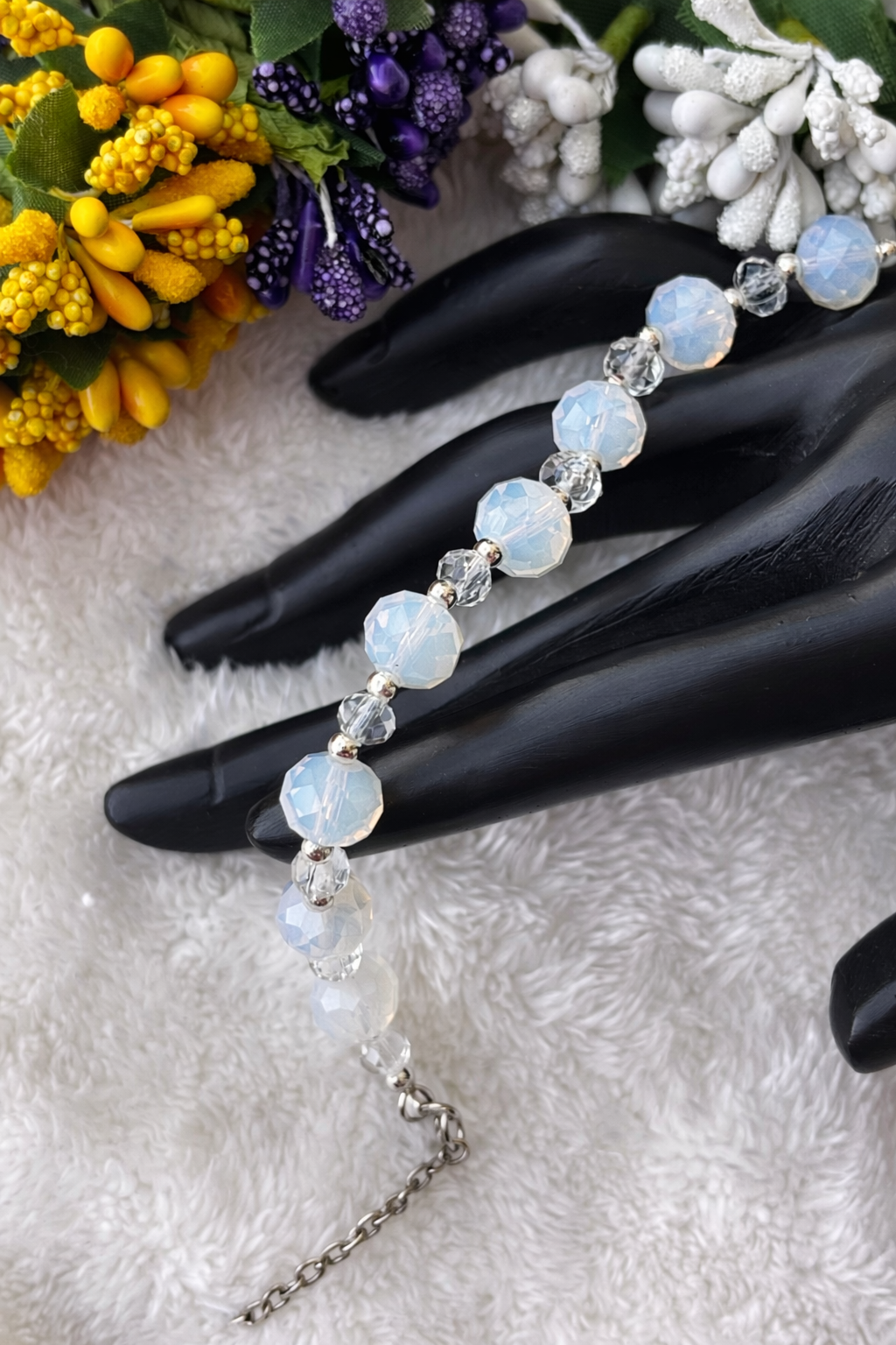 Elegant White Crystal Bead Bracelet
