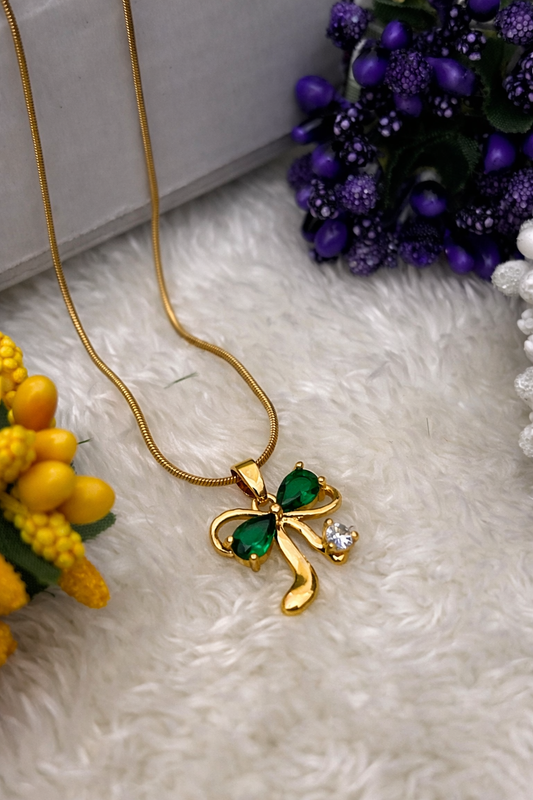Graceful Green Bow Pendant Necklace
