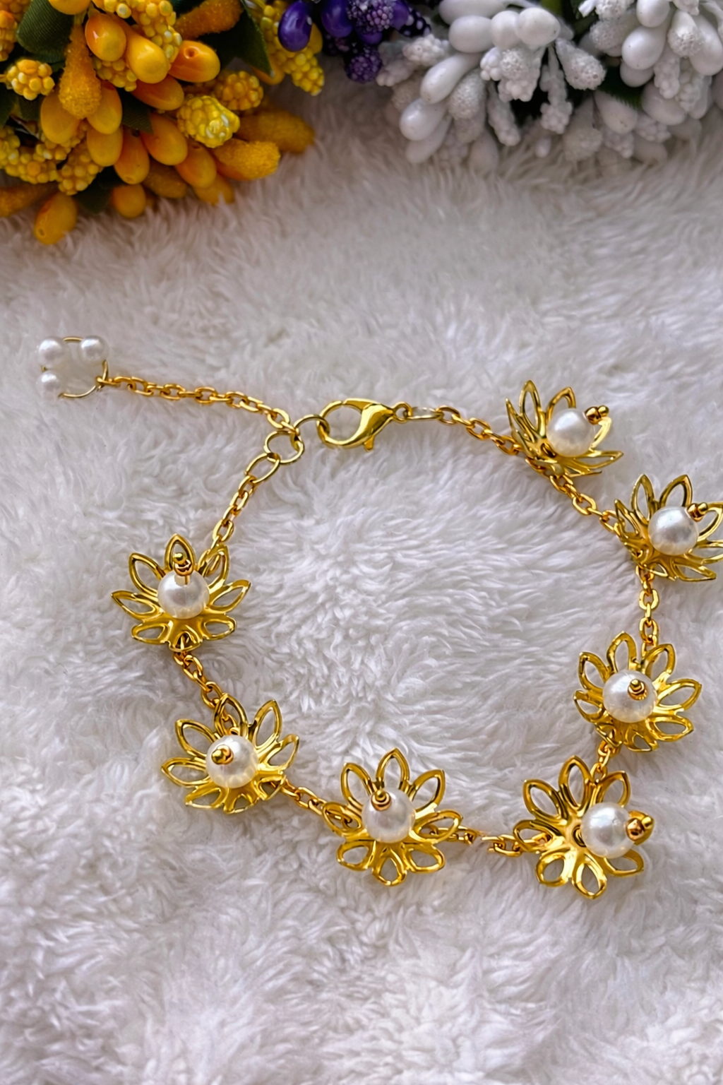 Delicate Pearl Floral Charm Bracelet