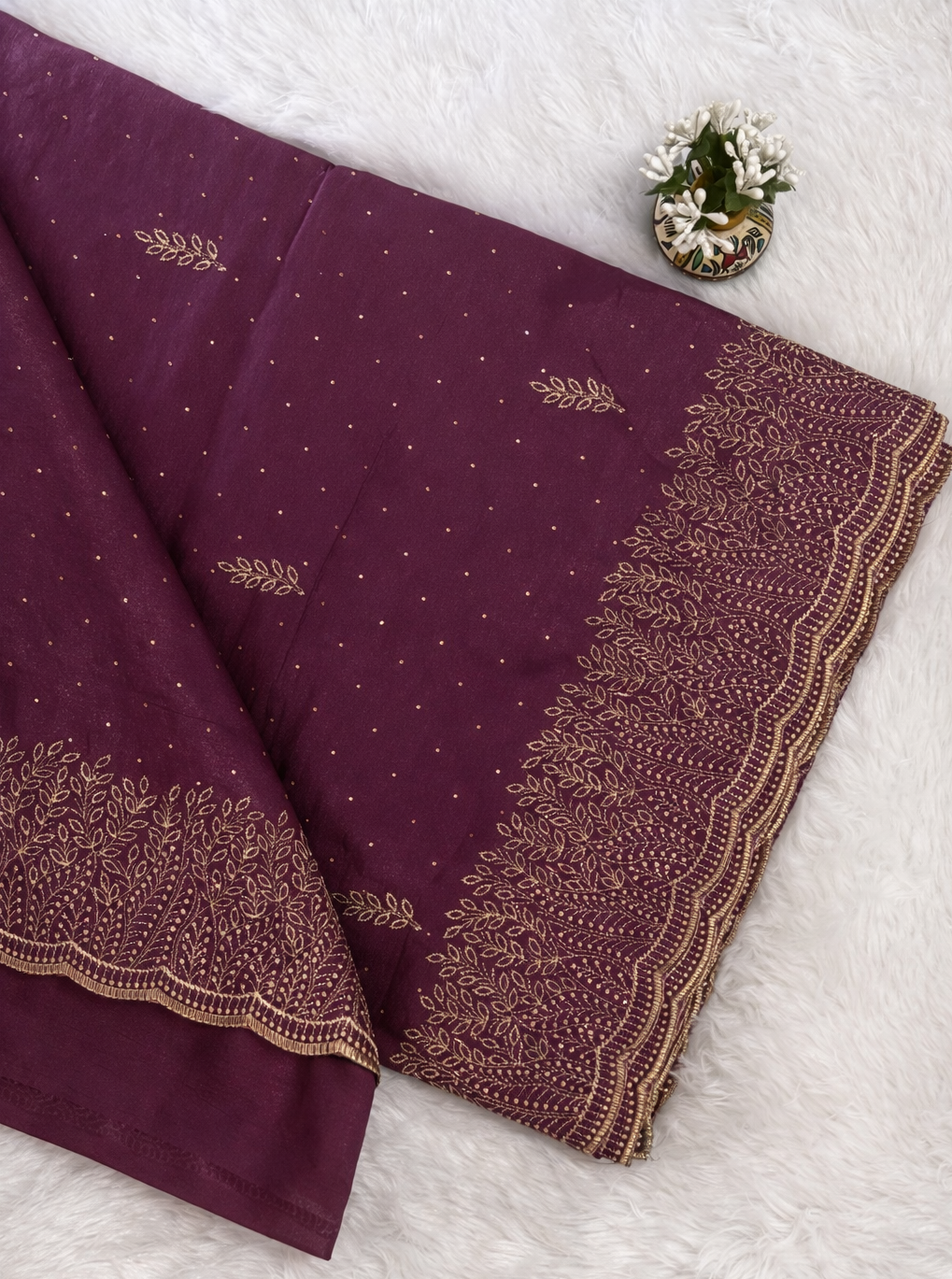 Purple Embroidered Saree with Intricate Thread Work Border