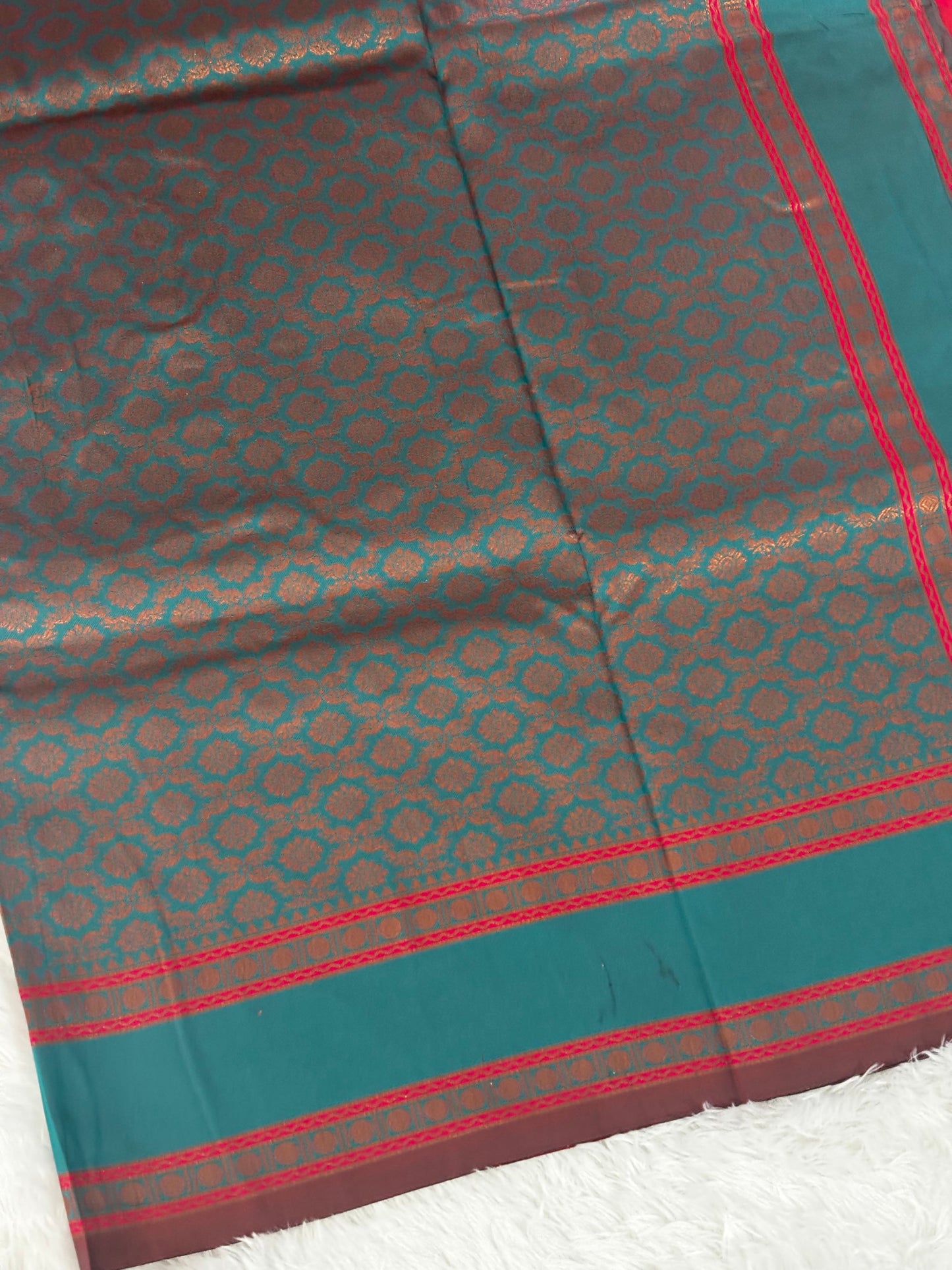 Teal Blue & Magenta Dual-Tone Silk Saree with Traditional Woven Border and Tassels