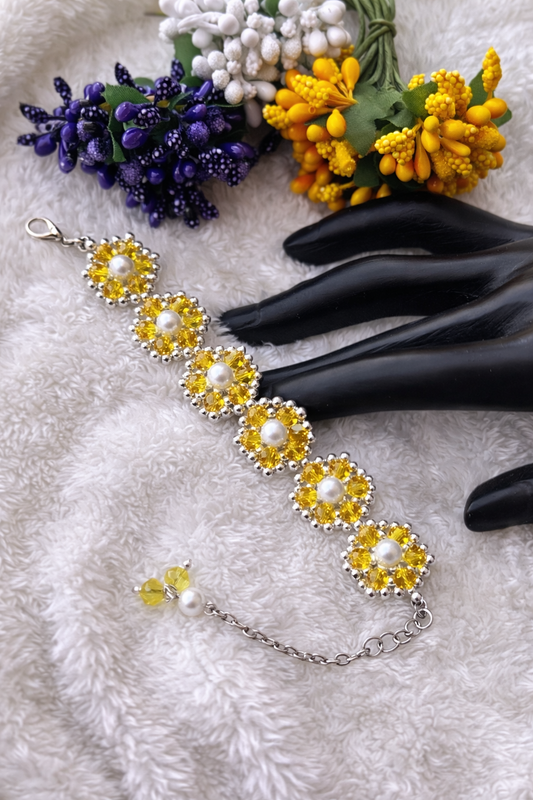 Elegant Yellow Floral Pearl Bracelet