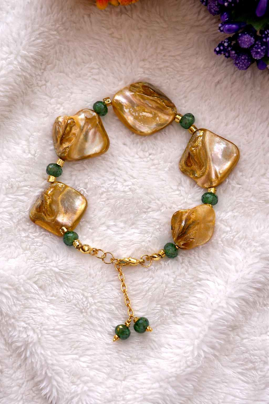 Golden Shell Stone & Green Bead Bracelet