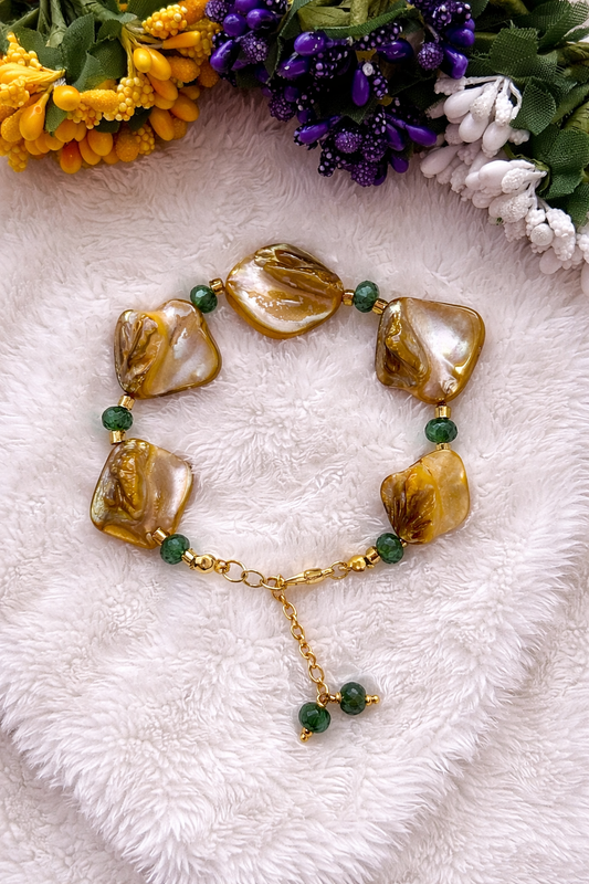 Golden Shell Stone & Green Bead Bracelet
