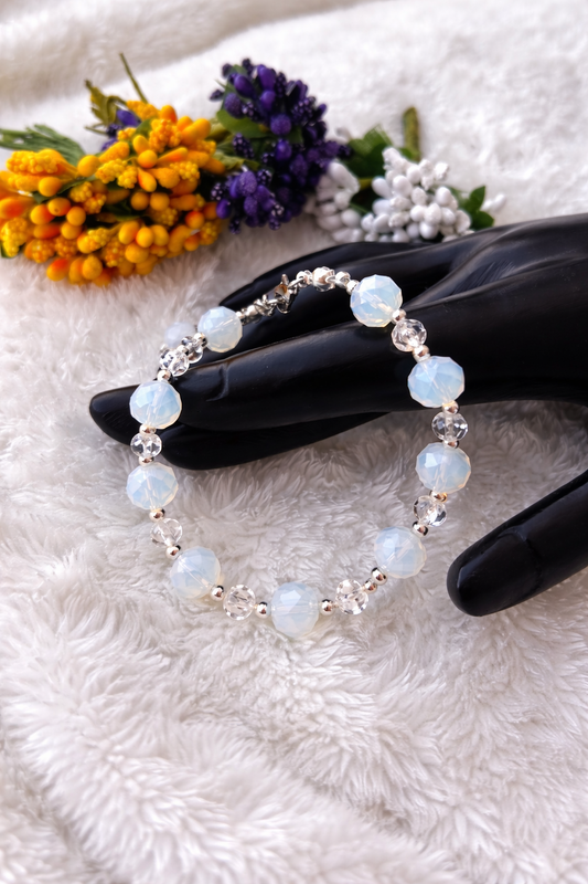 Elegant White Crystal Bead Bracelet