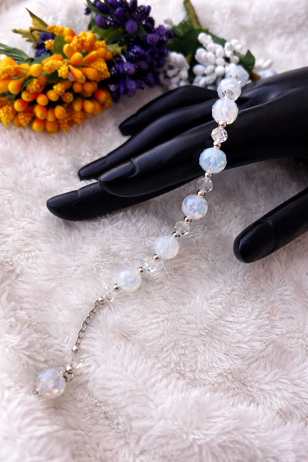 Elegant White Crystal Bead Bracelet